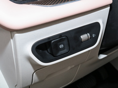 2022款 580 新趣型