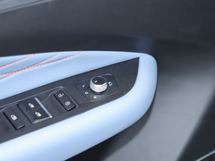 2022款 580 新趣型
