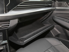 2023款 330TSI 星空豪华版