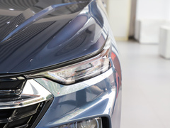 2022款 1.5T 手动精英型