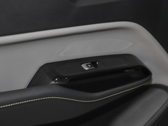 2022款 1.5T 手动精英型