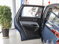2022款 1.5T 手动精英型