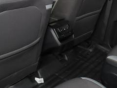 2022款 1.5T 手动精英型