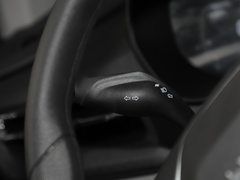 2022款 1.5T 手动精英型