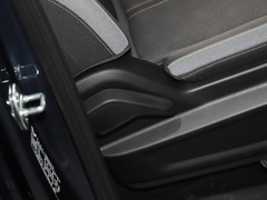 2022款 1.5T 手动精英型