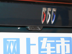 2023款 2.0T 四座逸世版