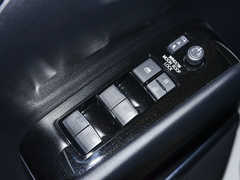 2023款 皇冠 双擎 2.5L HV尊贵版