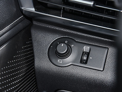 2023款 2.0T 柴油四驱畅享版 7座