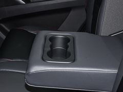 2023款 2.0T 柴油四驅暢享版 7座