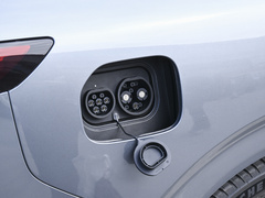 2022款 650 性能版Max