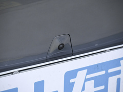 2022款 650 性能版Max