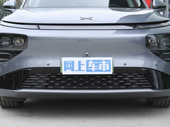 2022款 650 性能版Max