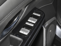 2022款 650 性能版Max