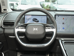 2022款 650 性能版Max