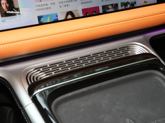 2022款 650 性能版Max