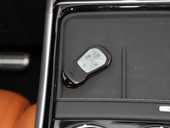 2022款 650 性能版Max