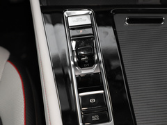 2023款 380TSI 四驱尊崇豪华版
