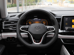 2023款 380TSI 四驱尊崇豪华版