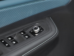 2023款 530 V6 四驱青云限定版