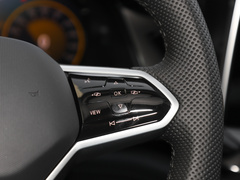 2023款 530 V6 四驱青云限定版