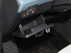 2023款 530 V6 四驱青云限定版