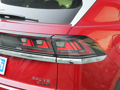 2023款 530 V6 四驱尊崇旗舰版