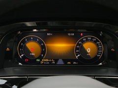 2023款 530 V6 四驱尊崇旗舰版