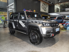 2023款 2.0T 自动四驱环塔冠军版