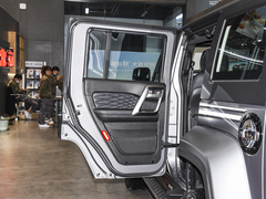 2023款 2.0T 自动四驱环塔冠军版