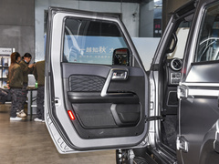 2023款 2.0T 自动四驱环塔冠军版