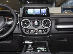 2023款 2.0T 自动四驱环塔冠军版