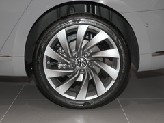 2024款 380TSI 夺目版