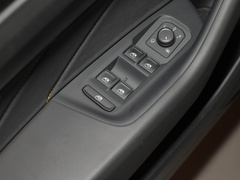 2024款 380TSI 夺目版