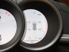 2022款 555km 尊贵版