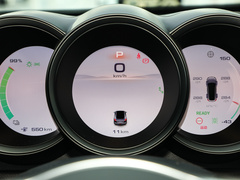 2022款 555km 尊贵版