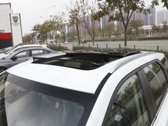 2023款 1.5T 自动豪华型
