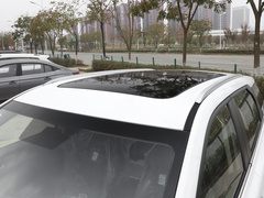 2023款 1.5T 自动豪华型