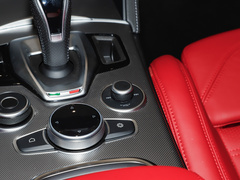 2023款 2.0T 280HP Veloce赛道版