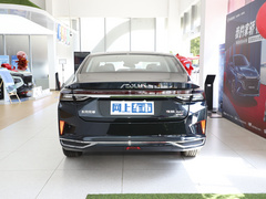 2023款 1.5T 超炫潮爸版