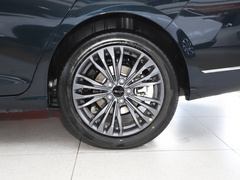 2023款 1.5T 超炫潮爸版