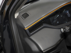 2023款 1.5T 超炫潮爸版