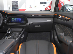 2023款 1.5T 超炫潮爸版
