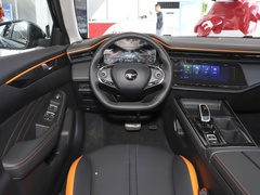 2023款 1.5T 超炫潮爸版