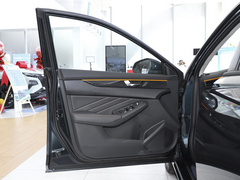 2023款 1.5T 超炫潮爸版