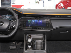 2023款 1.5T 超炫潮爸版