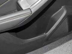 2023款 1.5T 超炫潮爸版