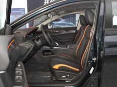 2023款 1.5T 超炫潮爸版