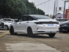 2023款 1.5T 超酷潮爸版