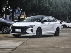 2023款 1.5T 超酷潮爸版