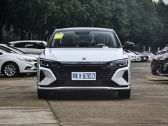 2023款 1.5T 超酷潮爸版
